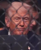 Místo diplomacie zamířil prezident Trump na UFC. V USA se mluví o jeho selhání