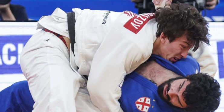 Zvykejte si na naše vítězství, vzkázal po pískotu gruzínských 'chuligánů' ruský komentátor