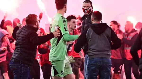 Bez Chorého a Douděry i Tribuny Sever. Vedení Slavie reaguje na bezprecedentní dění v derby