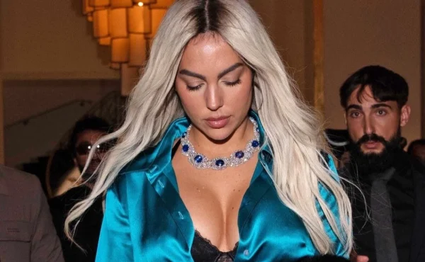 Georgina šokovala Cannes. Ronaldova partnerka změnila image a fanoušci mluví o nové ikoně