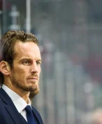 Švýcarští hokejisté přišli o trenéra. Kouč se přiznal k podvodu s očkovacím certifikátem