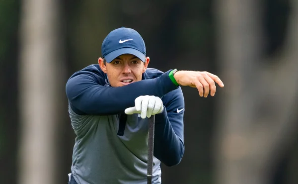 Nepříjemné zranění omezuje McIlroye před PGA Championship. Strhl si nehet...