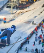 Když na velikosti záleží. Skokané na lyžích si prý pomáhají injekcemi do přirození