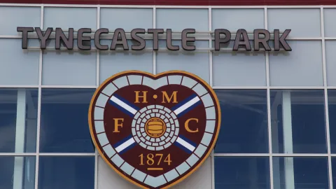 Skončí 41 let dlouhá dominance? Hearts mají nakročeno k senzaci