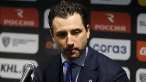 Olympijský hokejový turnaj má jediného favorita. Tím je Rusko, tvrdí 'trenér' Rotenberg