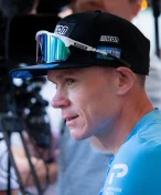 Bývalý šampion Tour de France měl znovu těžký pád. Do nemocnice ho transportoval vrtulník