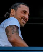 Potupa legendy? Zlatana museli kvůli naštvaným fanouškům AC Milán eskortovat ze stadionu