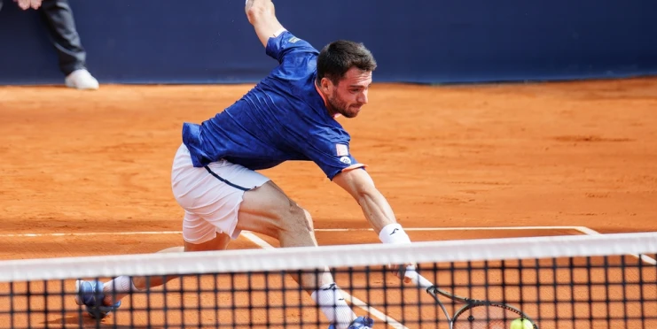 Pojď ven! Při kvalifikaci Roland Garros se řešila výzva k pouliční rvačce