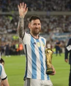 Loučení hodné krále. Messiho dva góly a nekonečný aplaus vyprodaného stánku