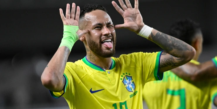 Neymar na tréninku profackoval syna brazilské legendy. Jeho chováním se zabývá vedení Santosu