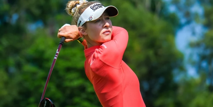 Korda znovu září na stránkách Sports Illustrated. Tentokrát v růžových bikinách