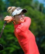 Korda znovu září na stránkách Sports Illustrated. Tentokrát v růžových bikinách