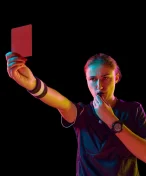 Fotbalistkám posílal fotky přirození. Manažer dostal 12letý zákaz činnosti