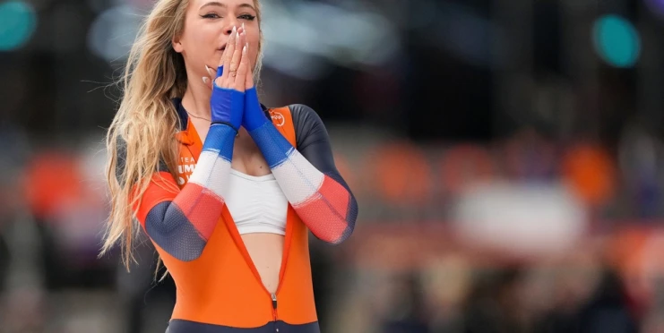 Tak se lítá na Hry! Paulova přítelkyně dorazila do Milána soukromým tryskáčem