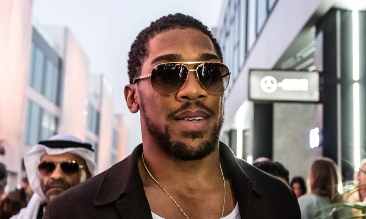 Nová fakta: Joshuovi zachránilo život, že překážel šoférovi ve výhledu