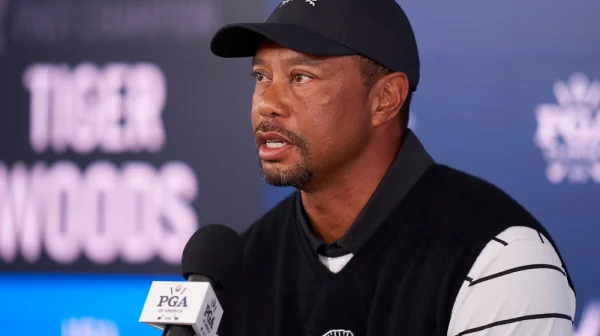 Utajovaná léčba: Tiger Woods se připravuje ve Švýcarsku na další comeback