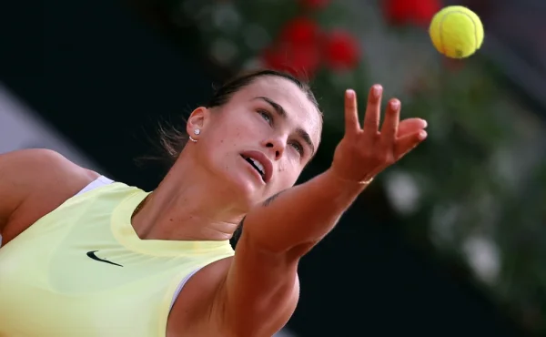 Ukaž víc! Světová jednička Sabalenková se vyfotila nahoře bez a fanoušci šílí