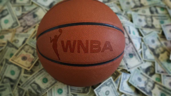 Výsměch basketbalistkám: Používám počítač, tak chci peníze, jako má Bill Gates
