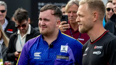 Největší nepřítel Luka Littlera? Na mistrovství světa uhýbal dotíravé vose