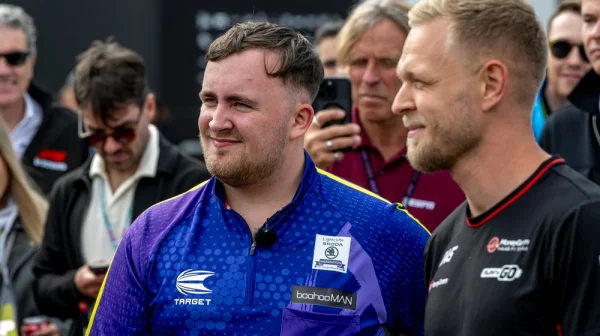 Největší nepřítel Luka Littlera? Na mistrovství světa uhýbal dotíravé vose