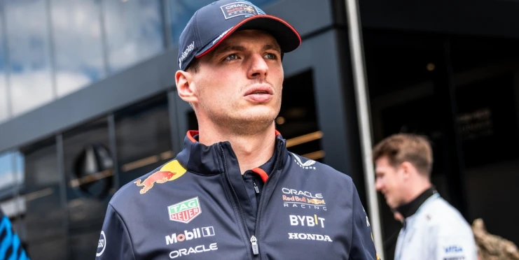 Využije Verstappen klauzuli k odchodu? Nemyslím si, doufá šéf společnosti Red Bull