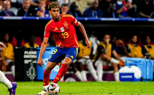 Sebedestrukční Barcelona? Za opakovaná zranění Yamala a spol. prý mohou fyzioterapeuti