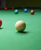 Fixloval zápasy, dostal 12 let. Teď se polepšený hříšník Lee ke snookeru vrací