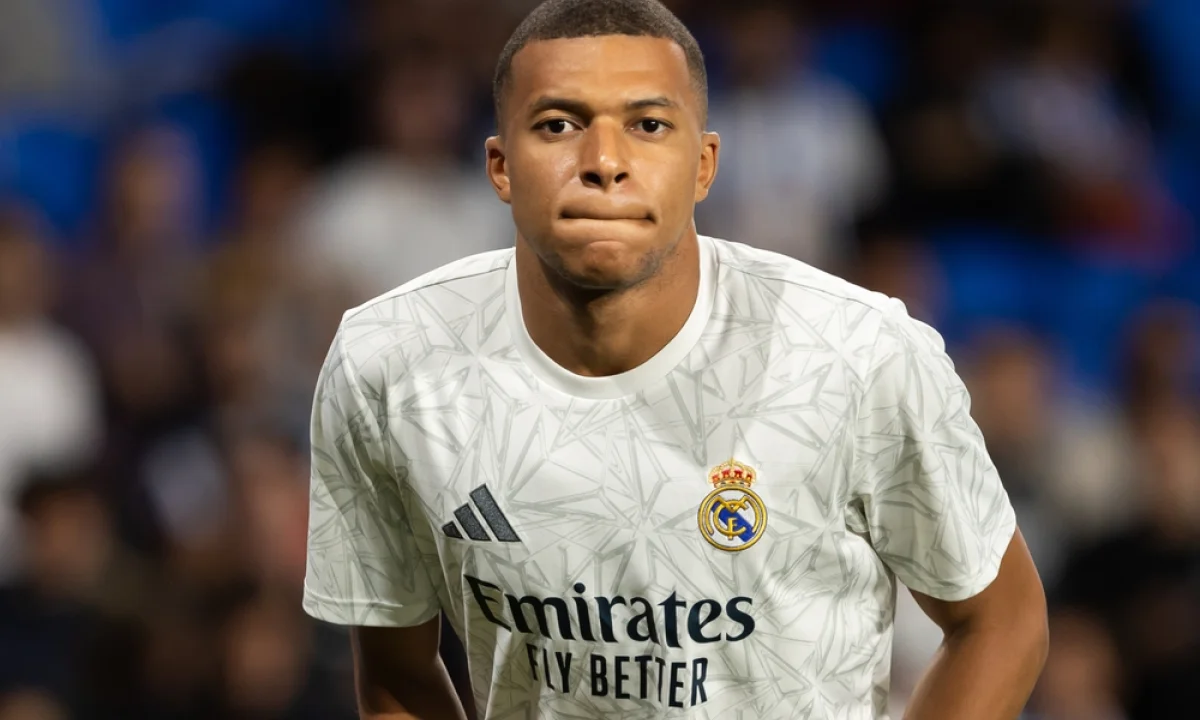 Ať ukáže oddanost, tlačí kouč Realu Madrid v závěru sezony na Kyliana Mbappého