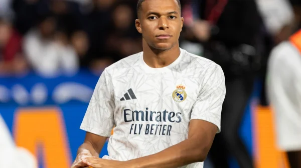 Vypadni! Víc než čtyři miliony fanoušků Realu žádá v petici, aby Mbappé odešel