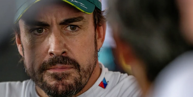 Všechno mohlo být jinak! Alonso měl být osobním řidičem papeže