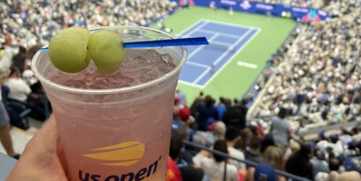 US Open otvírá peněženky. Ikonický koktejl Honey Deuce má vydělat stovky milionů