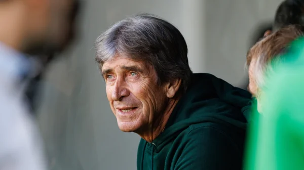 Pellegrini chce zakázat návrat s míčem na vlastní polovinu. Je na obzoru revoluce?