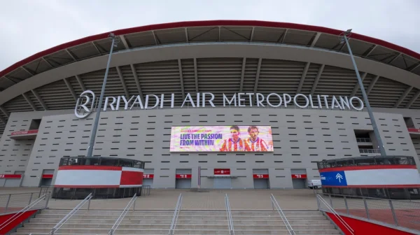 Co je to za trávu? Arsenal požádal o inspekci hřiště pár hodin před semifinále LM