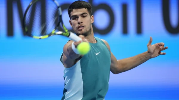 Kolik bot je moc? Carlos Alcaraz vozí na turnaje klidně třicet párů