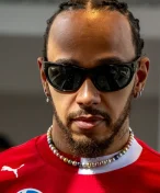 Lewis Hamilton si udělal čas na hejtry. Nikdo z vás není na mojí úrovni, vzkázal
