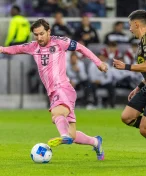 Slibovali Messiho, ten nenastoupil. A tak se nespokojení fanoušci obrátili na soud