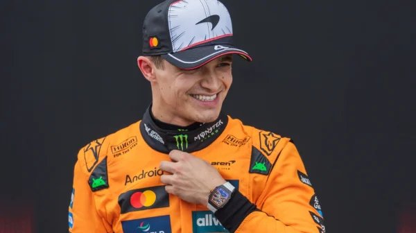 Proč bučeli Mexičané na Norrise? Mě to bavilo, vysmíval se jejich reakci vítěz Velké ceny