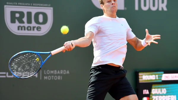 Vyhraj a přijdeš o ruce. Sázkařská mafie pokračuje v útocích na tenisty