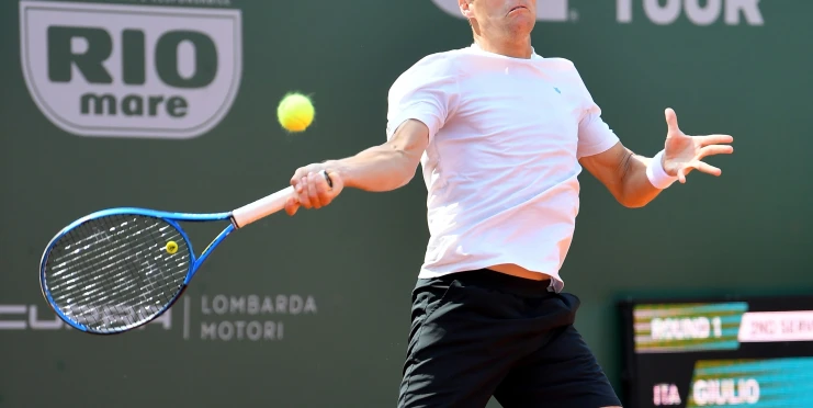 Vyhraj a přijdeš o ruce. Sázkařská mafie pokračuje v útocích na tenisty