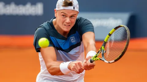 Tenisová romance skončila fiaskem. Odmítnutý Rune teď ruskou tenisku ani nezdraví