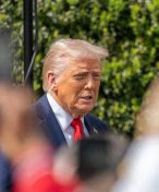 Nikdo si to nezaslouží víc! Bílý dům odmítá výzvu, aby Donald Trump vrátil mírovou cenu FIFA