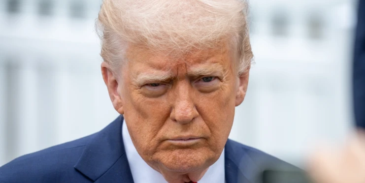 Donald Trump znovu podváděl při golfu. Tentokrát ale existuje videozáznam