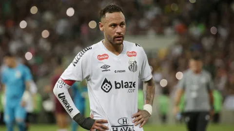 Při oslavě zlomil praporek. Jenže ouha... Neymarův gól ani neplatil