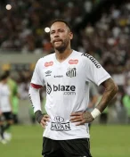 Neymar obvinil rozhodčího z arogance. Nespokojený je i se svým trenérem