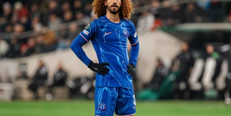 Cucurellův barber terčem kritiky. Propálil zranění hvězd a Chelsea pak padla