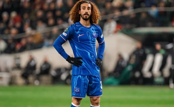 Cucurellův barber terčem kritiky. Propálil zranění hvězd a Chelsea pak padla