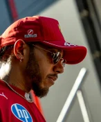 Konec Lewise Hamiltona. Vyplaťte ho a vyhoďte, vyzývá Ferrari Schumacher