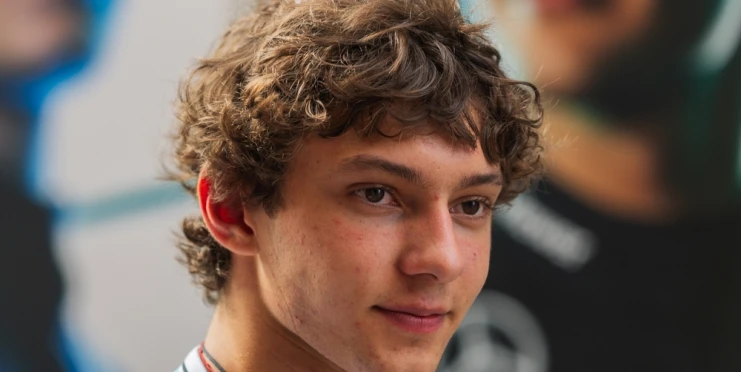 Kvůli obviněním Red Bullu vyhrožují Antonellimu smrtí. Prý pomáhá Verstappenovým rivalům