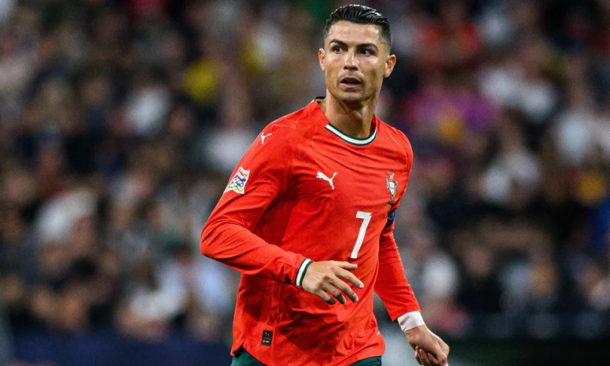 Faraon Ronaldo, stěžují si sousedé na fotbalistu kvůli vile. Ten se do ní nenastěhuje