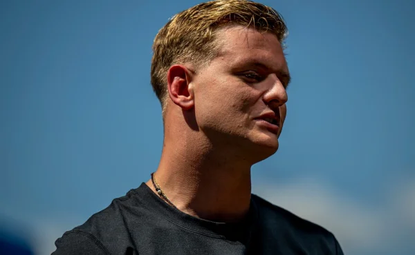 Schumi pokukuje po IndyCar. Po neúspěchu ve Formuli 1 otvírá novou kapitolu